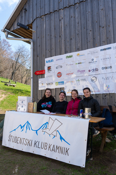 Študentje so pohodnike obiskvoali na že tradicionalnem mestu